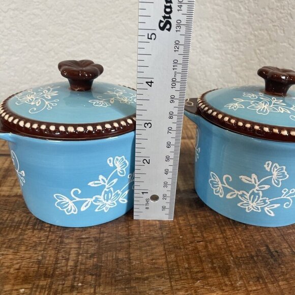 Set of 2 Temp-tations by Tara blue Floral Lace ramekins with lids 8oz Round - Picture 3 of 9